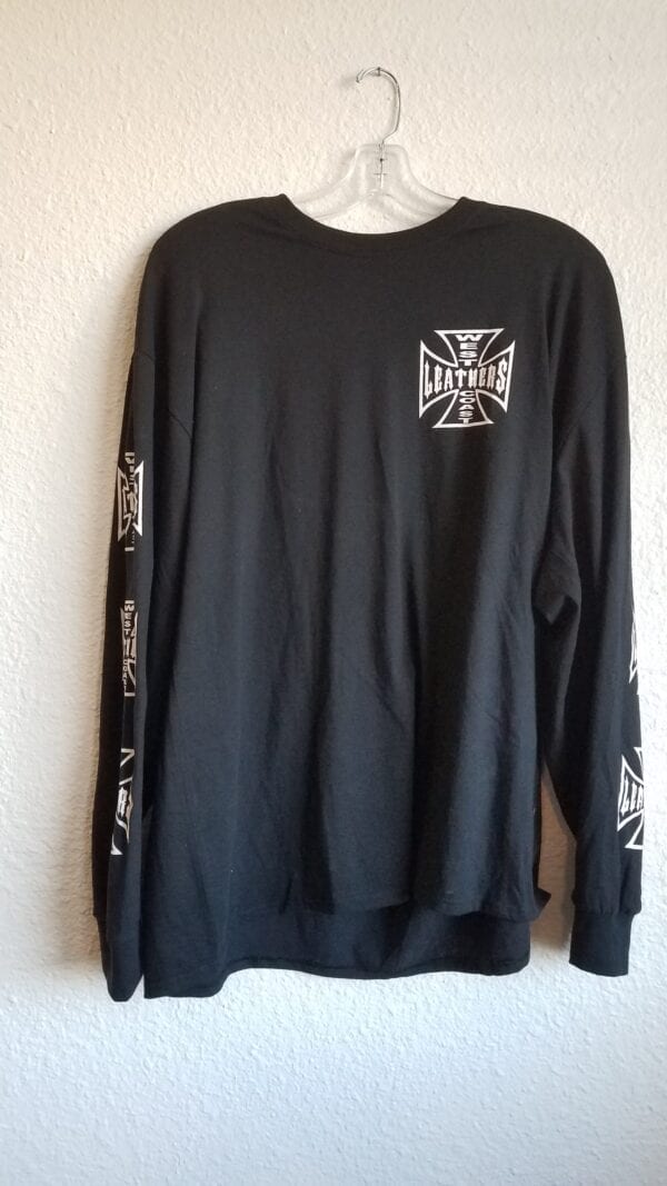 Black WCL Long-sleeved shirt with logo on upper-right