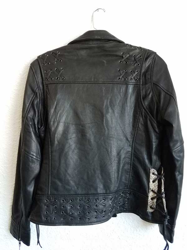 Women’s snake collar jacket rear with eyelets