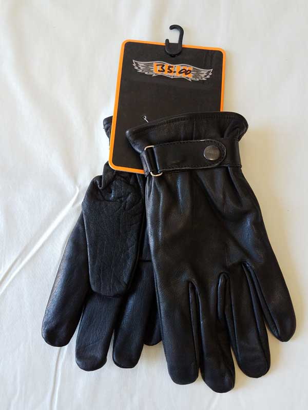 Wrist-length black gloves